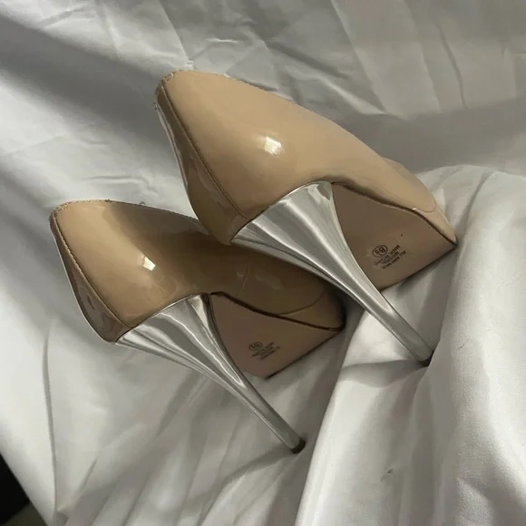 Beige Diva HIGH heels - Picture 4 of 4